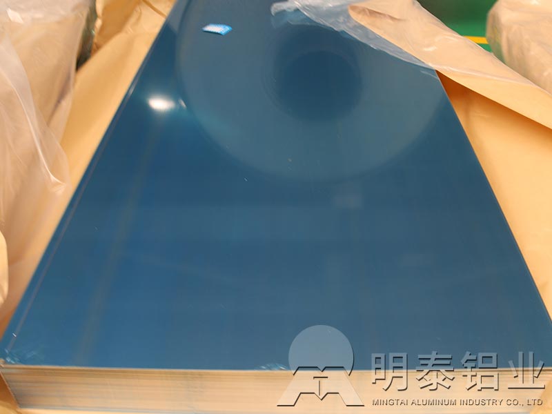 车厢用铝板厂家_5系铝合金硬度高、耐磨损，受到货车全铝车厢亲赖