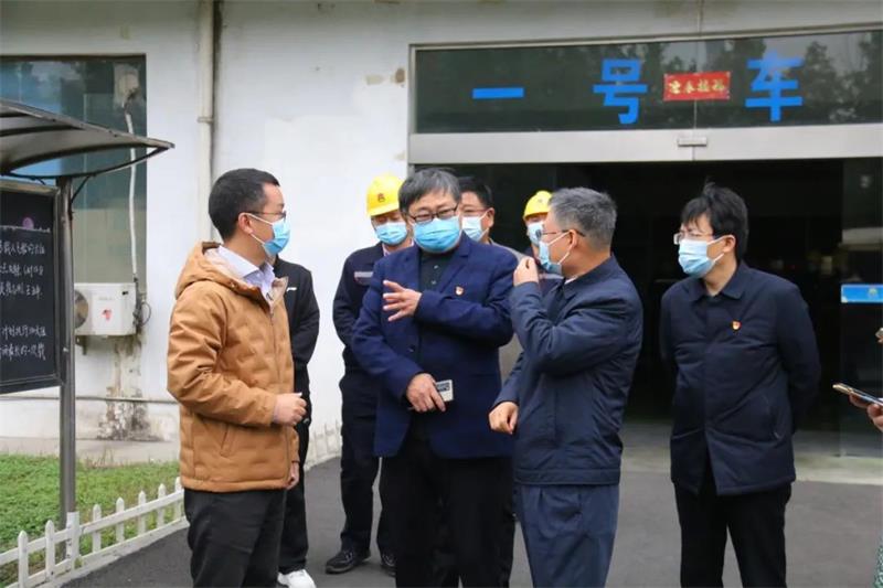 郑州市委党史学习教育第六巡回指导组到郑州圣淘沙dh参观调研